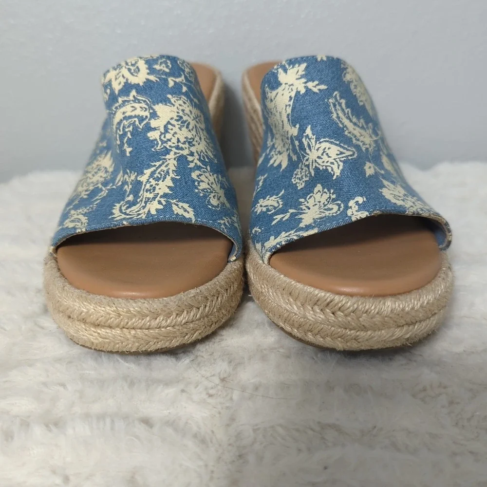 PIONEER WOMAN Mariela blue floral‎ canvas espadrille wedge slide sandals Size 9